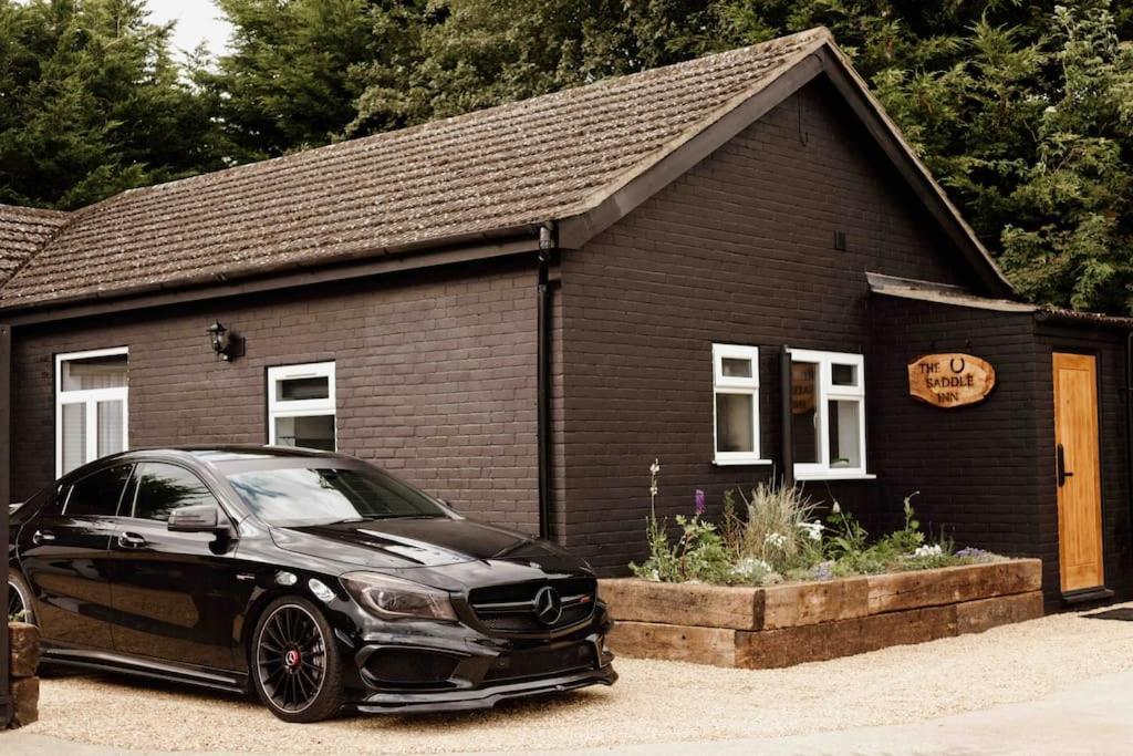 The Saddle Inn, Snetterton Circuit NWI Extérieur photo