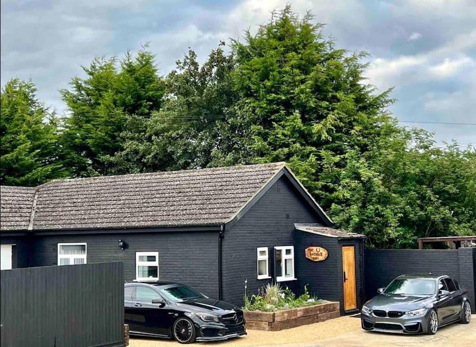 The Saddle Inn, Snetterton Circuit NWI Extérieur photo